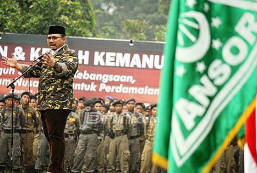 Gempar! Baru Jadi Menteri Agama, Gus Yaqut Sudah Bikin Gemetar - GenPI.co