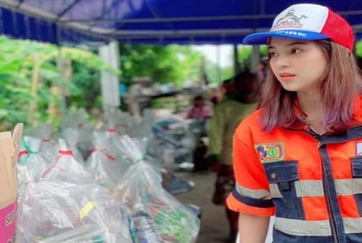Melongo! Cewek Secantik Bidadari jadi Petugas Pemadam Kebakaran - GenPI.co