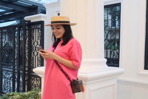 Wow! Rumah Mewah Nindy Ayunda, Megah Dilengkapi Salon dan Lift - GenPI.co