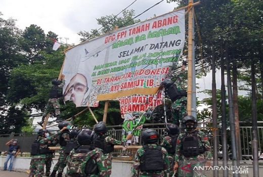Tak Perlu Takut, Politikus PDIP Dukung Pembubaran FPI - GenPI.co