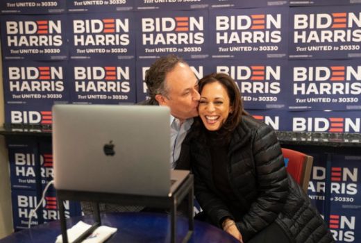 6 Fakta Douglas Emhoff, Suami Kamala Harris yang Supersetia - GenPI.co