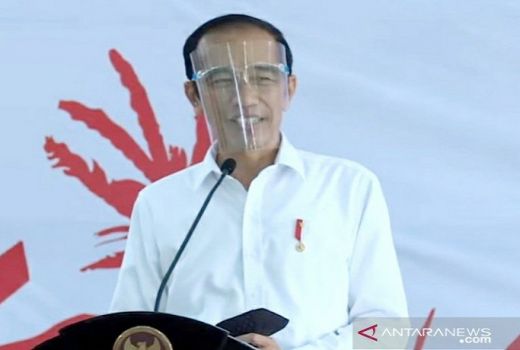 Presiden Jokowi Akhirnya Merespons Omnibus Law UU Cipta Kerja - GenPI.co