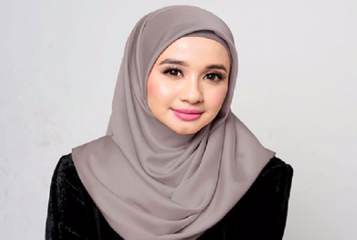 Dulu Pakai Baju Seksi, 5 Artis Ini Makin Cantik Setelah Berhijab - GenPI.co