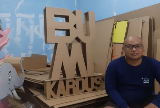 Awalnya Satpam, Kini Sanjaya Sering Kirim Produknya Depok-Inggris - GenPI.co