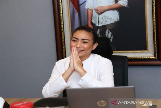 Calon Wakil Wali Kota Tangsel Saraswati Lebay - GenPI.co