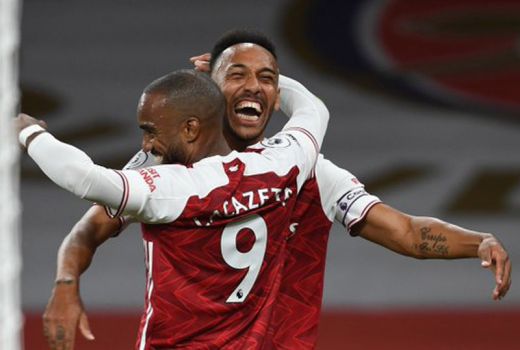 Arsenal vs West Ham United 2-1: Susah Payah, Tetapi Ada Sejarah - GenPI.co