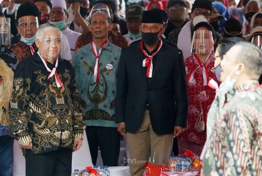 Gatot Nurmantyo Mau Jadi Calon Presiden? Ucapan Ruhut Jleb Banget - GenPI.co
