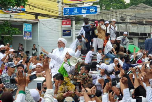 Dugaan di Balik Revolusi Akhlak ala Habib Rizieq Mengerikan, OMG - GenPI.co