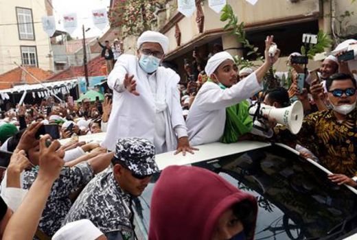 Habib Rizieq Makin Sombong, Merasa Selevel dengan Pemerintah - GenPI.co