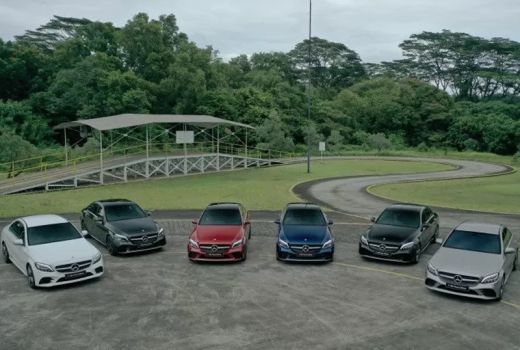 Mercedes-Benz C-Class AMG Final Edition Mewah dan Elegan - GenPI.co