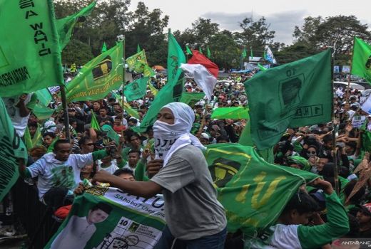 Politisi Senior PPP Tolak Calon Ketum dari TNI - GenPI.co