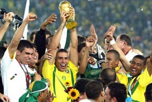 Ronaldo, 1 Lutut Bikin Para Kiper Top Dunia Ketakutan - GenPI.co