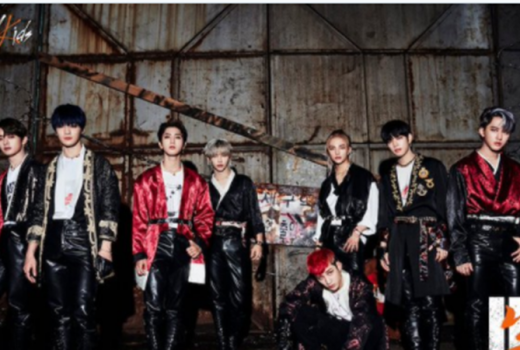 Jelang Comeback, Teaser MV Back Door Stray Kids Keren Banget - GenPI.co
