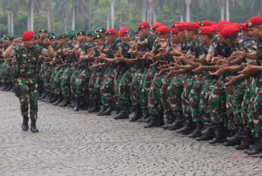 Prajurit TNI Sangar, KKB Papua Langsung Kocar-kacir - GenPI.co