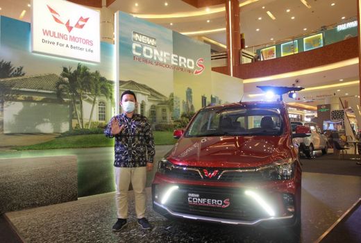 Daftar Harga Wuling Almaz RS Series, Ada Diskon Lumayan - GenPI.co
