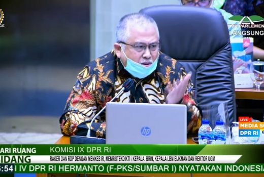 DPR Amuk Sri Mulayani, Kok Tega Menkeu Pangkas Insentif Nakes - GenPI.co