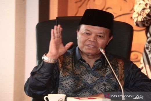 Politikus PKS Kritik Risma, Pedas Banget - GenPI.co