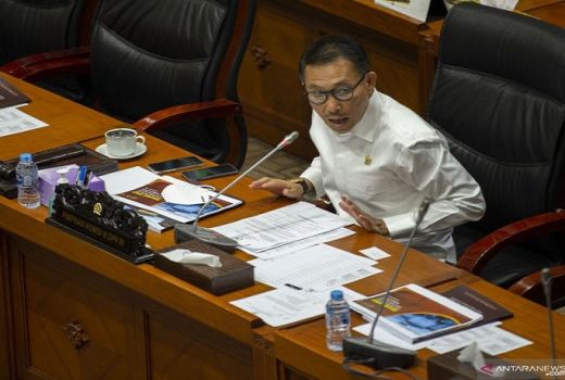 Terseret Korupsi Bansos, Politikus PDIP Herman Hery Harus Dipecat - GenPI.co