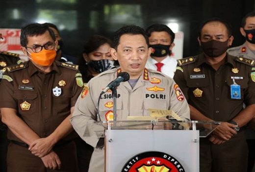 DPR Bakal Kuliti Komjen Listyo Sigit - GenPI.co