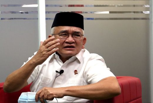 Ruhut Sitompul Mati Kutu, Sebut Negara Hancur Dipimpin Jokowi  - GenPI.co