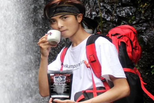 Berawal Dari Tugas Kuliah, Aan Seruput Segarnya Bisnis Kopi - GenPI.co