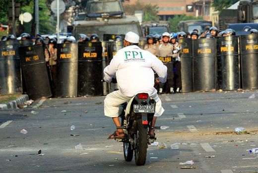 Pascapembubaran FPI, Masyarakat Tak Perlu Resah Bila Ada Konflik - GenPI.co