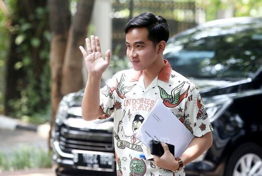 Siapkan Gibran-Bobby 2024, Analisis Pengamat Top Mencengangkan - GenPI.co