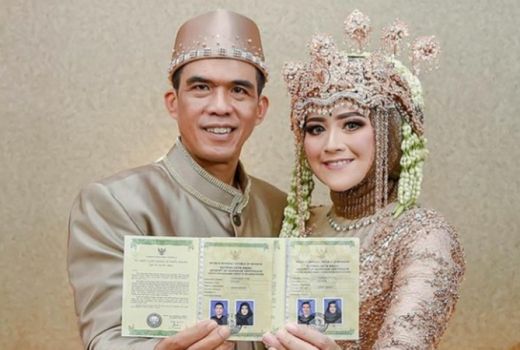3 Bulan Nikah Siri, Meggy Wulandari Resmi jadi Istri Anggota DPRD - GenPI.co