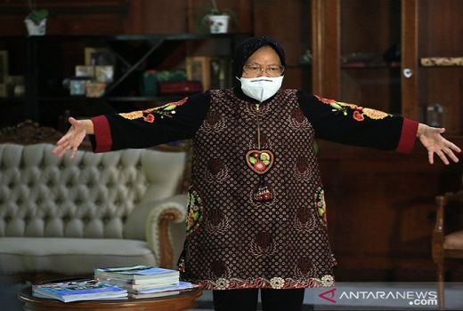 Sah, Risma Diberhentikan dari Wali Kota Surabaya - GenPI.co