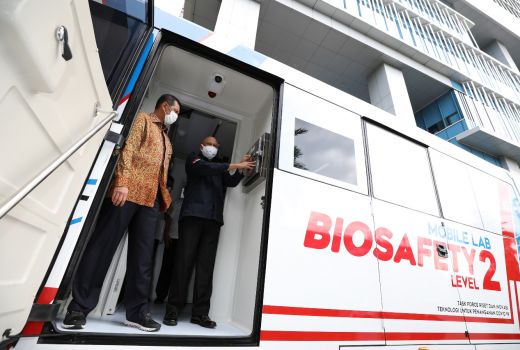 Intip Canggihnya Mobile Lab BSL-2, Bantu Percepat Test Covid-19 - GenPI.co
