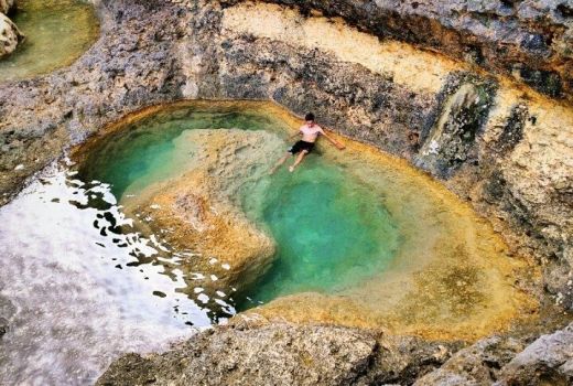 Teluk Bidadari Malang, Surga di Balik Batu Karang - GenPI.co