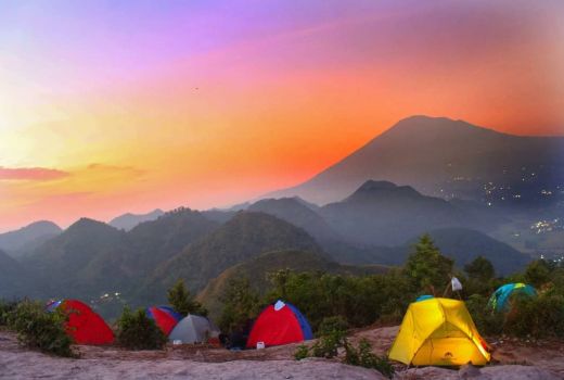 Sanghyangdora, Bukit Cantik yang Bikin Wisatawan Terpesona - GenPI.co