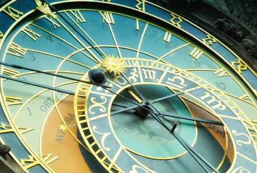 Jumat Esok Aries Bakal Jumpa Seseorang, Gemini Menjadi Kreatif - GenPI.co