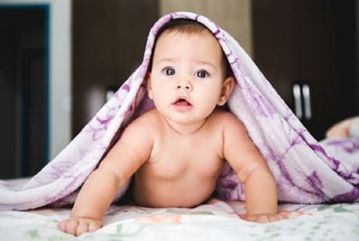 Inspirasi nama Bayi Bergaya Spanyol, Artinya Agung Mulia - GenPI.co