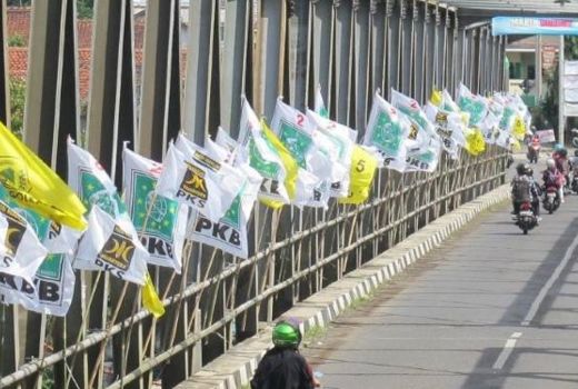 Analisis Pengamat Bikin Melongo, Ternyata Partai Politik Rentan.. - GenPI.co