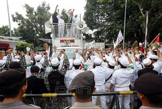 FPI Melanggar Pancasila, Tepat Bila Bubar! - GenPI.co