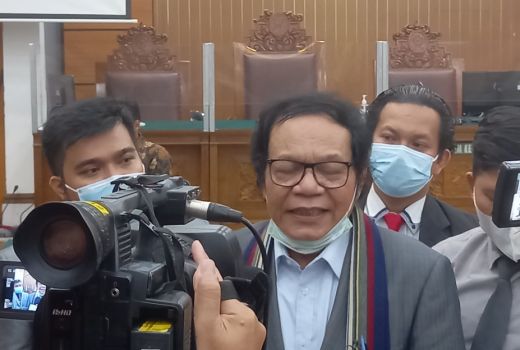 Praperadilan Rizieq Berujung Amsyong, Tapi Kuasa Hukum Bilang ini - GenPI.co