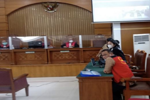 Jumhur Hidayat Protes Keras Laptop Anaknya Disita Polisi - GenPI.co