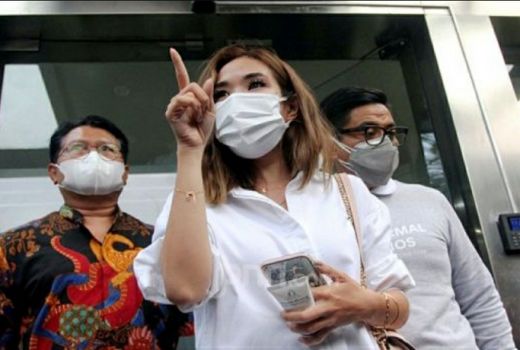 Curhat Gisel Bertemu Nobu, Video Syur 19 Detik Jadi Hmmm - GenPI.co