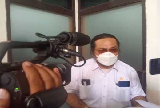 Notaris/PPAT Digugat Kabur, Amstrong: Hakim Wajib Putus Verstek - GenPI.co
