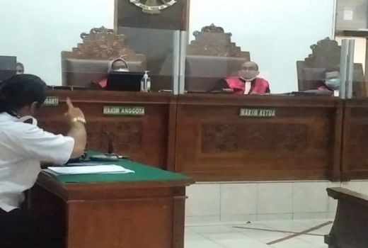 Baru Pertama di Indonesia, Notaris/PPAT Digugat Kabur - GenPI.co
