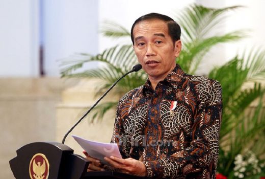 Jokowi Cari Aman Soal Reshuffle Kabinet - GenPI.co