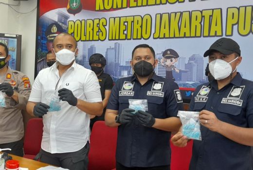 Manuver Polisi Ampuh, 945 Butir Ekstasi Berhasil Diamankan - GenPI.co