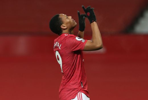 Klasemen Liga Inggris: Manchester United Tempel Liverpool - GenPI.co