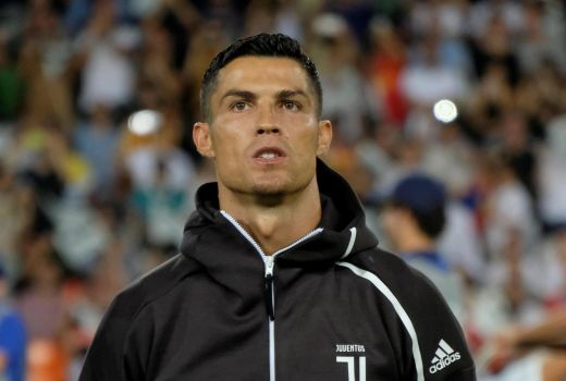 Sisi Kelam Ronaldo Dikuliti, Siap-siap Kariernya Hancur - GenPI.co