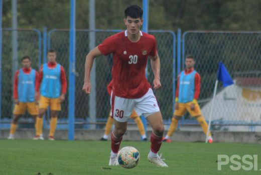 Shin Tae Yong Tak Puas dengan Timnas, Nama Elkan Baggott Terseret - GenPI.co