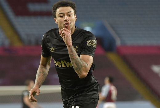 Cetak 2 Gol Debut di West Ham, Lingard Ukir Rekor Mengerikan - GenPI.co