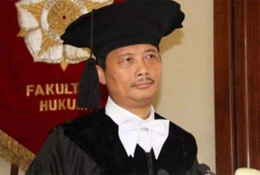 Walaupun Soeharto Lengser, Korupsi Masih Marak Terjadi - GenPI.co