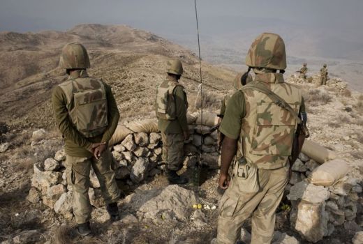 Bentrokan Memanas, 2 Komandan Taliban Tewas Tertembak di Pakistan - GenPI.co