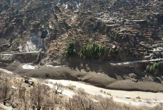 200 Orang Diduga Hilang Akibat Gletser Himalaya Meletus di India - GenPI.co
